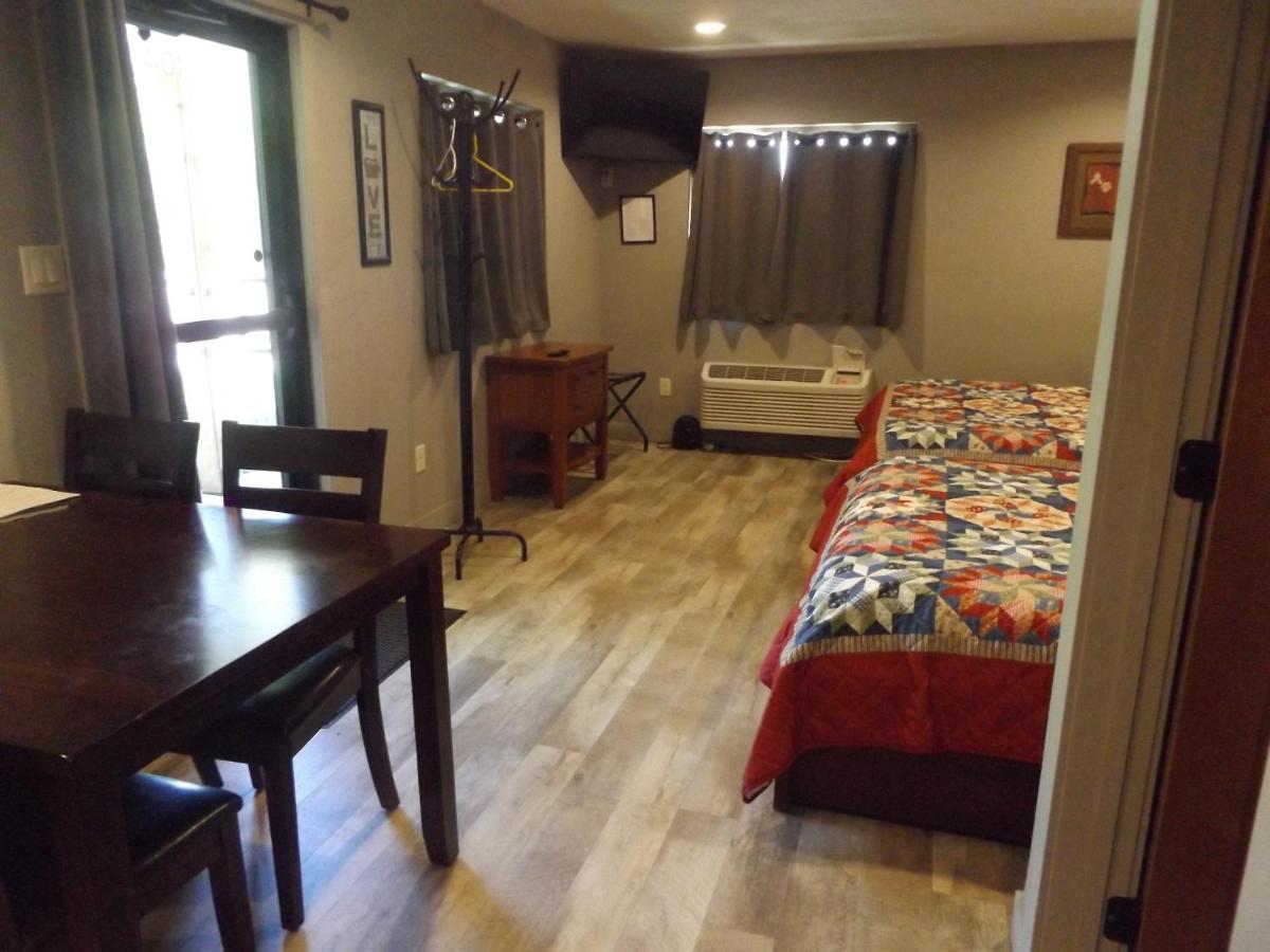 Spirit Lake Big Spirit Resort מראה חיצוני תמונה
